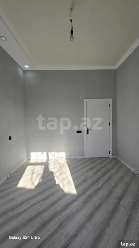 Satılır 5 otaqlı həyət evi