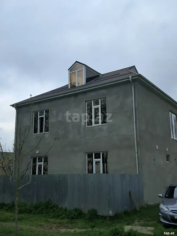 Satılır 5 otaqlı həyət evi 150 m²