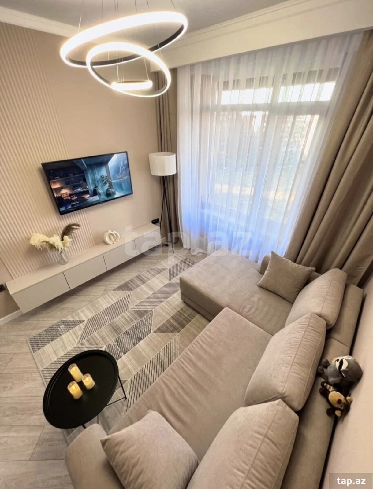 Kirayə verilir 2 otaqlı yeni tikili 75 m²