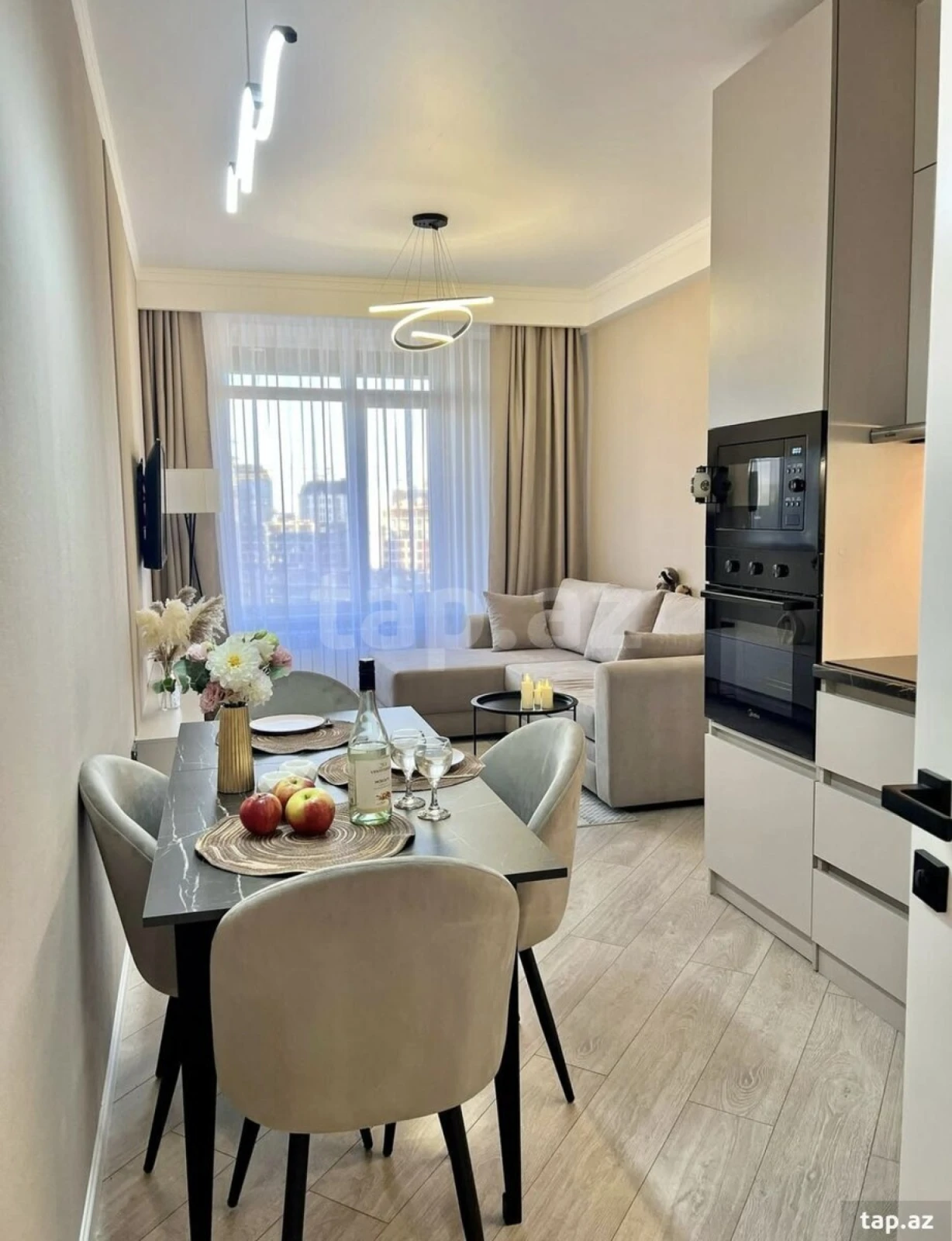 Kirayə verilir 2 otaqlı yeni tikili 75 m²