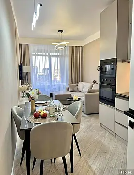 Kirayə verilir 2 otaqlı yeni tikili 75 m²