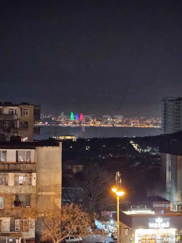 Satılır 2 otaqlı mənzil 60 m²