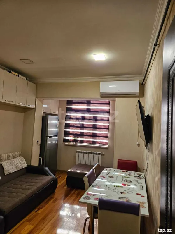 Satılır 2 otaqlı mənzil 60 m²