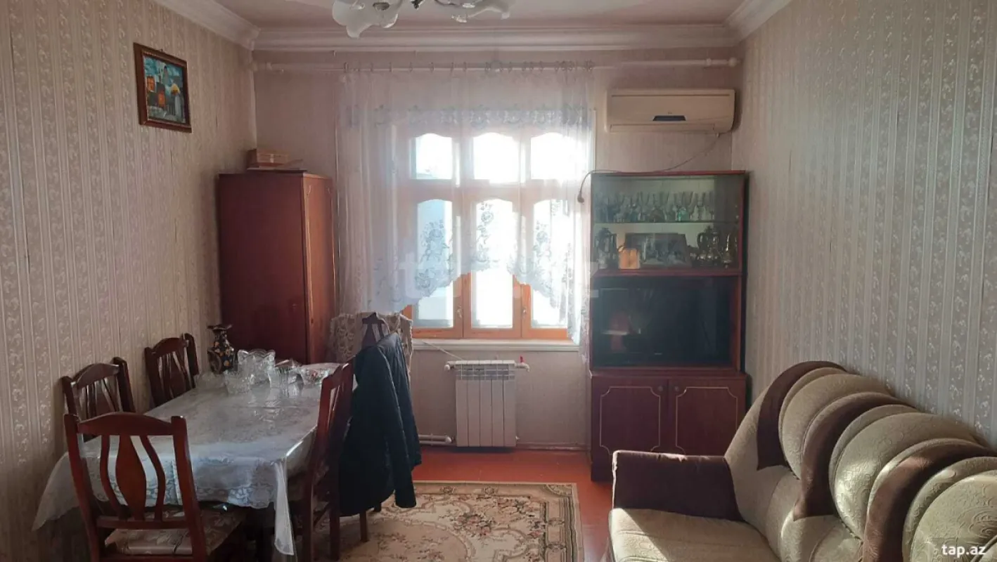 Satılır 2 otaqlı mənzil 60 m²