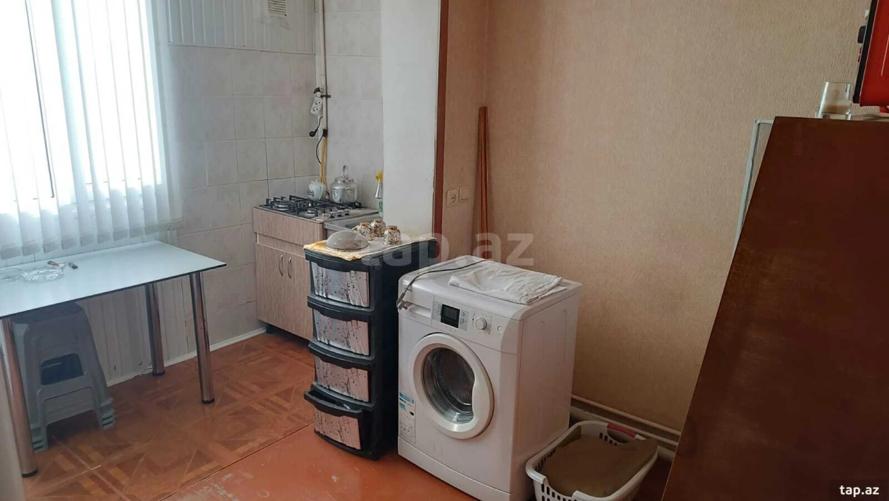 Satılır 2 otaqlı mənzil 60 m²