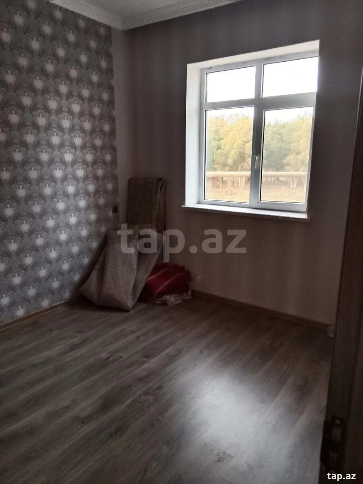 Satılır 3 otaqlı həyət evi