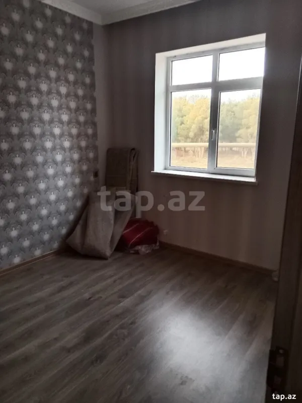 Satılır 3 otaqlı həyət evi