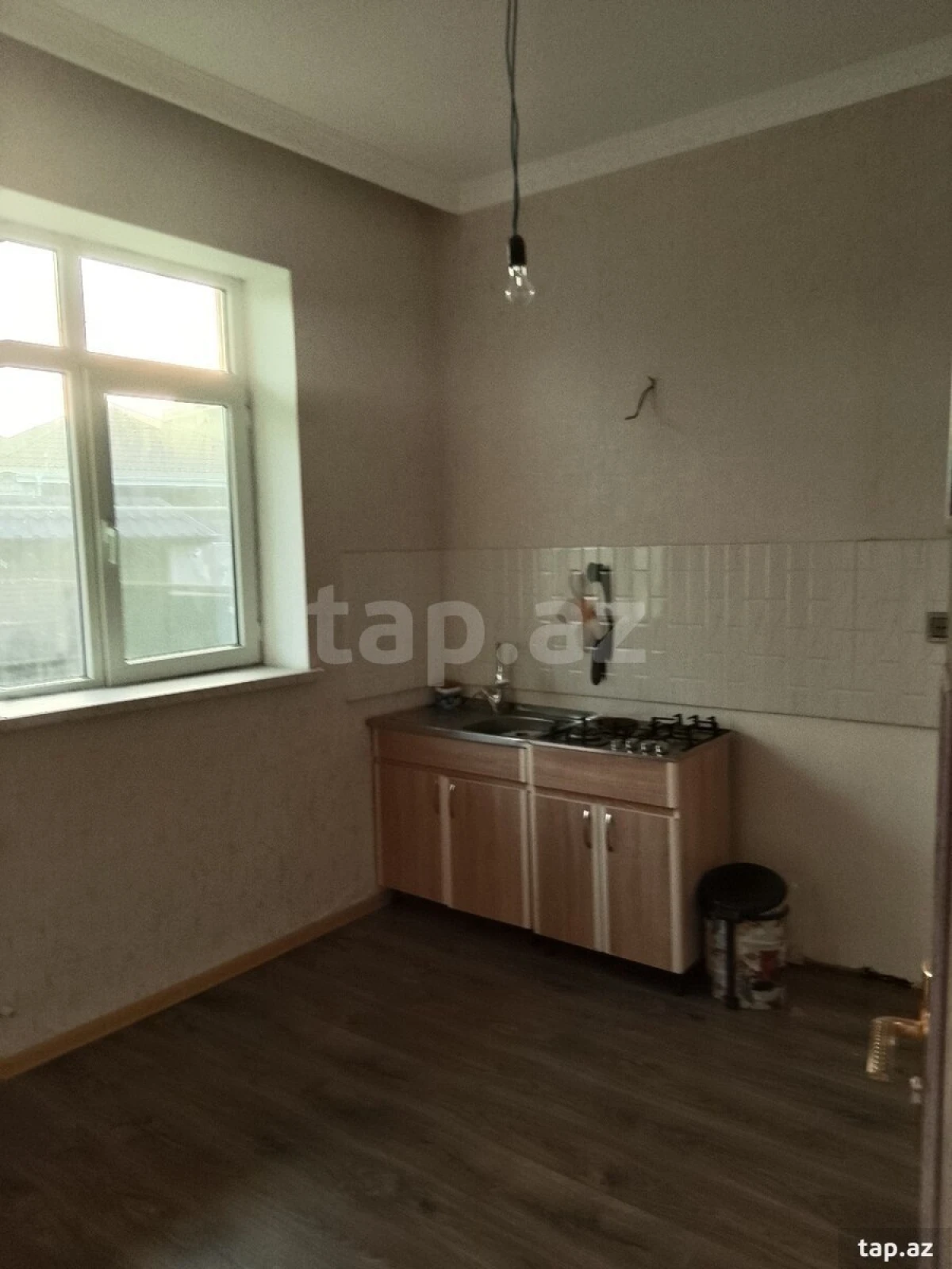 Satılır 3 otaqlı həyət evi