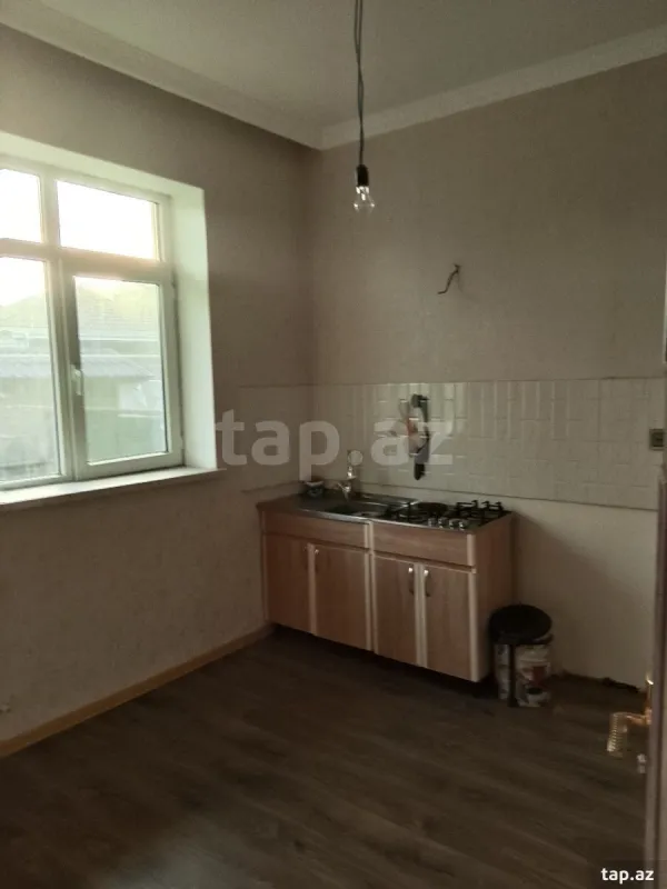 Satılır 3 otaqlı həyət evi