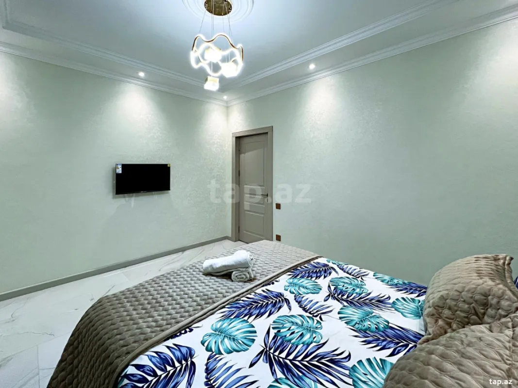 Kirayə verilir 3 otaqlı həyət evi