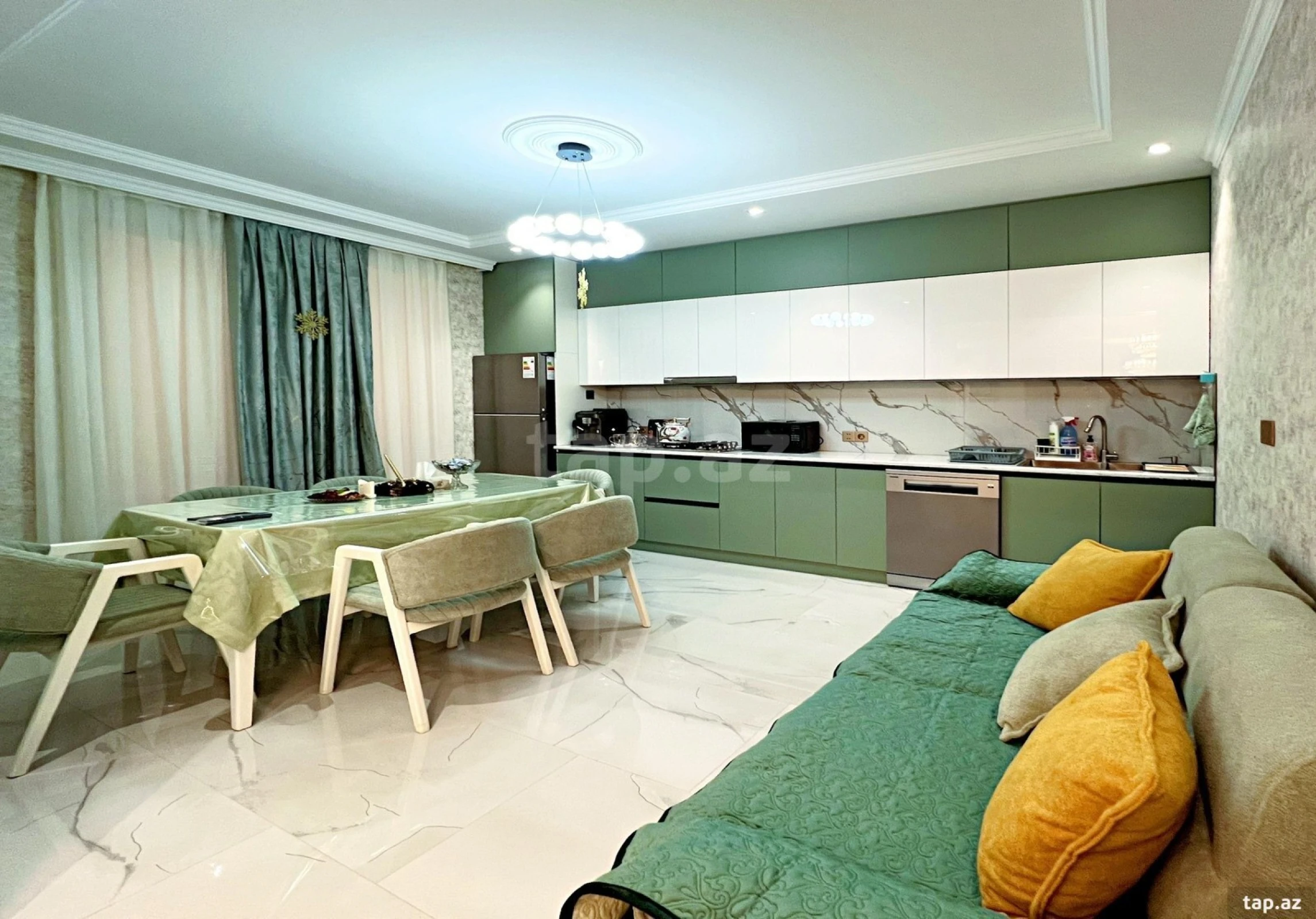 Kirayə verilir 3 otaqlı həyət evi