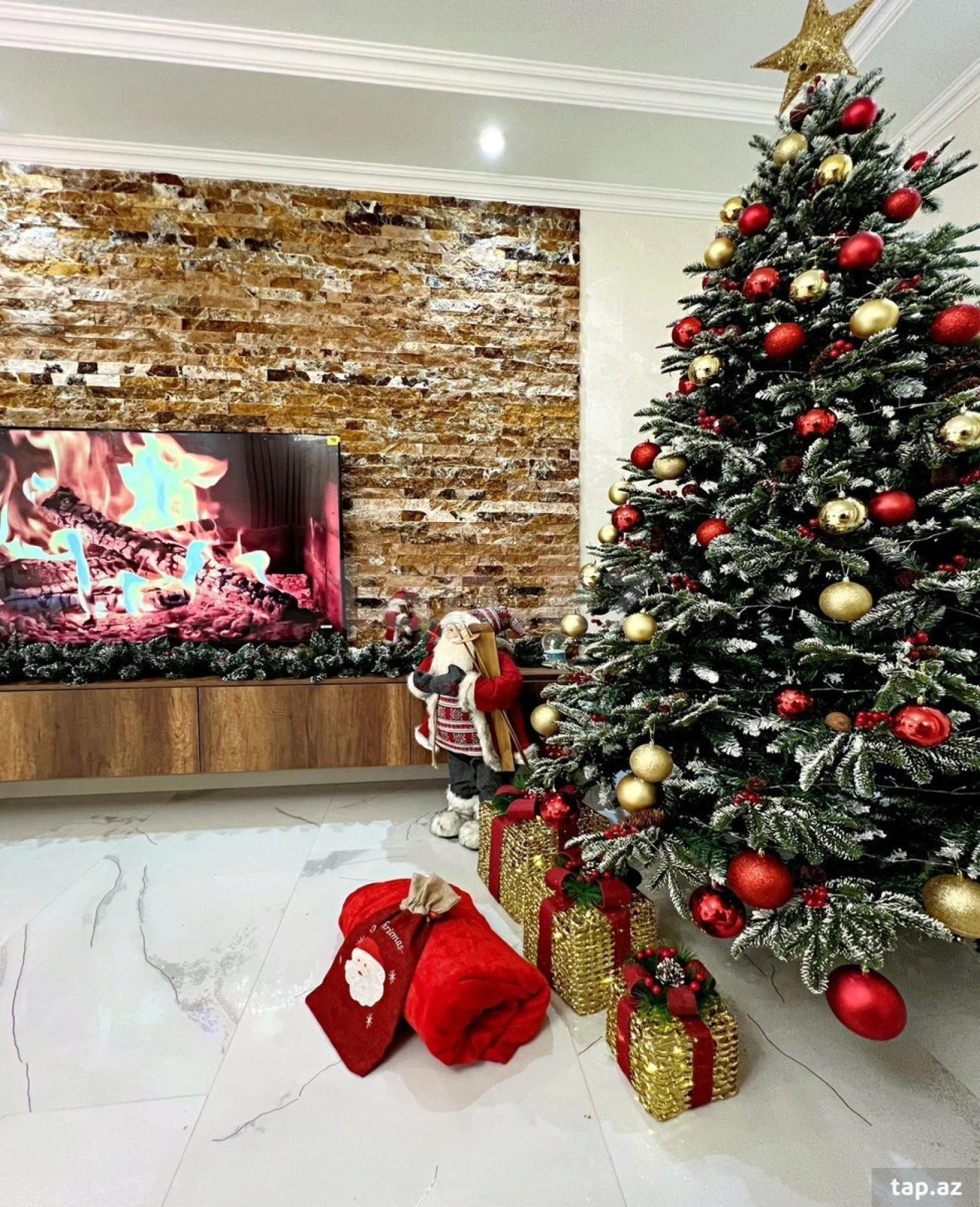 Kirayə verilir 3 otaqlı həyət evi