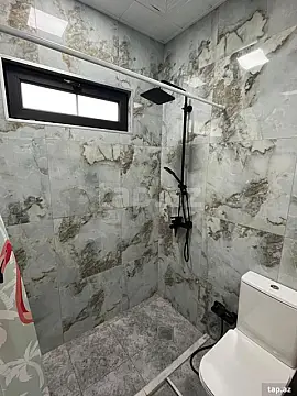 Kirayə verilir 3 otaqlı həyət evi