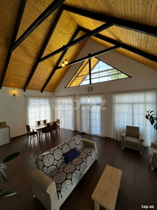 Kirayə verilir 3 otaqlı həyət evi