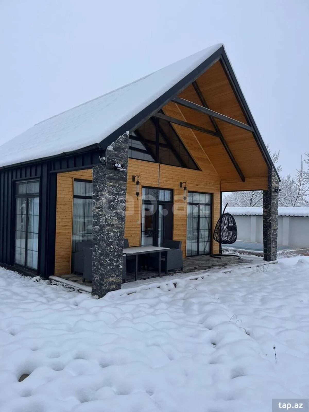 Kirayə verilir 3 otaqlı həyət evi