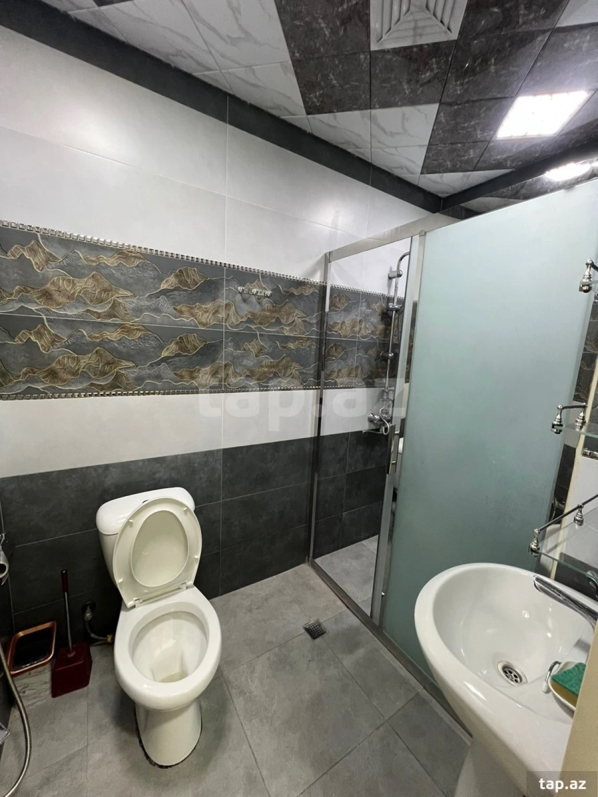 Kirayə verilir 3 otaqlı yeni tikili 110 m²