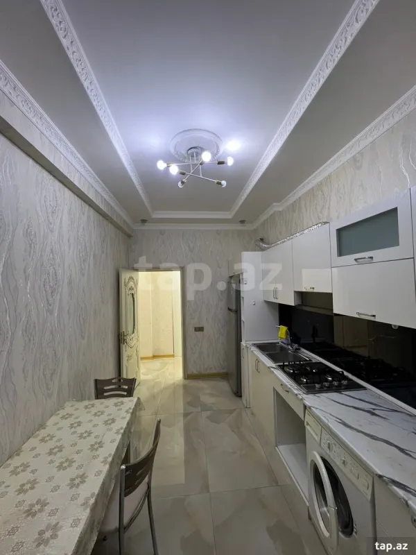 Kirayə verilir 3 otaqlı yeni tikili 110 m²