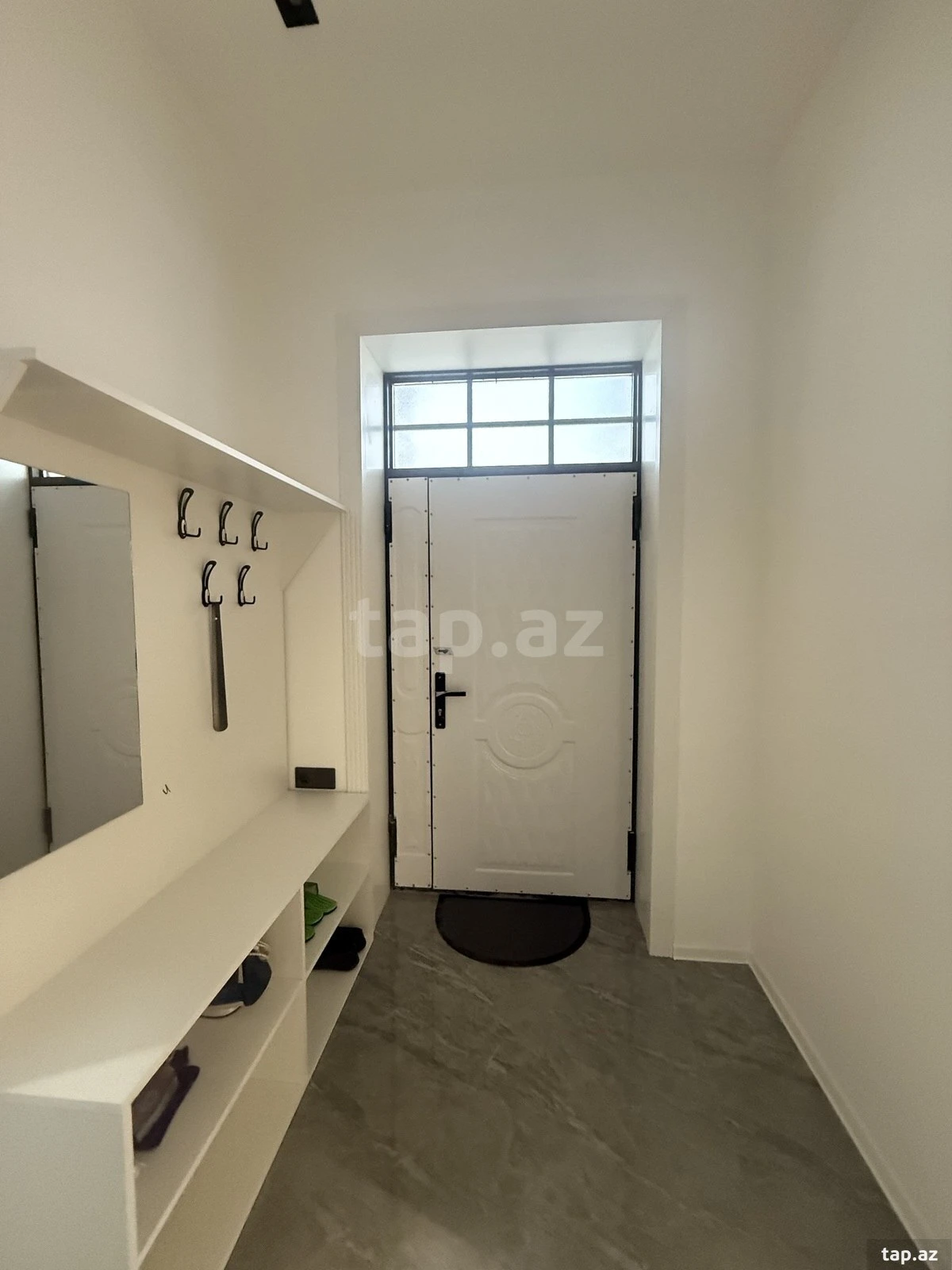 Kirayə verilir 4 otaqlı həyət evi