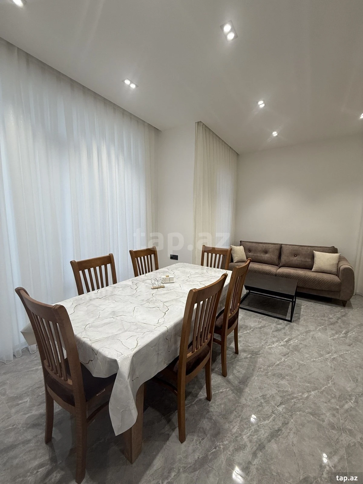 Kirayə verilir 4 otaqlı həyət evi