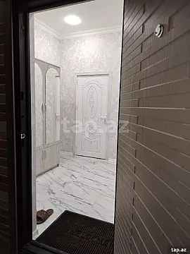 Kirayə verilir 2 otaqlı yeni tikili 78 m²