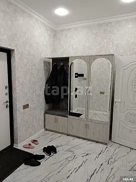 Kirayə verilir 2 otaqlı yeni tikili 78 m²