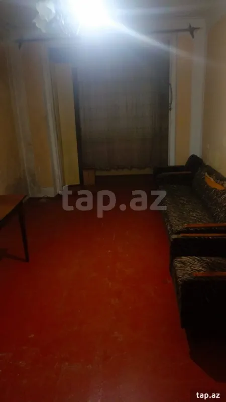 Satılır 2 otaqlı mənzil 35 m²