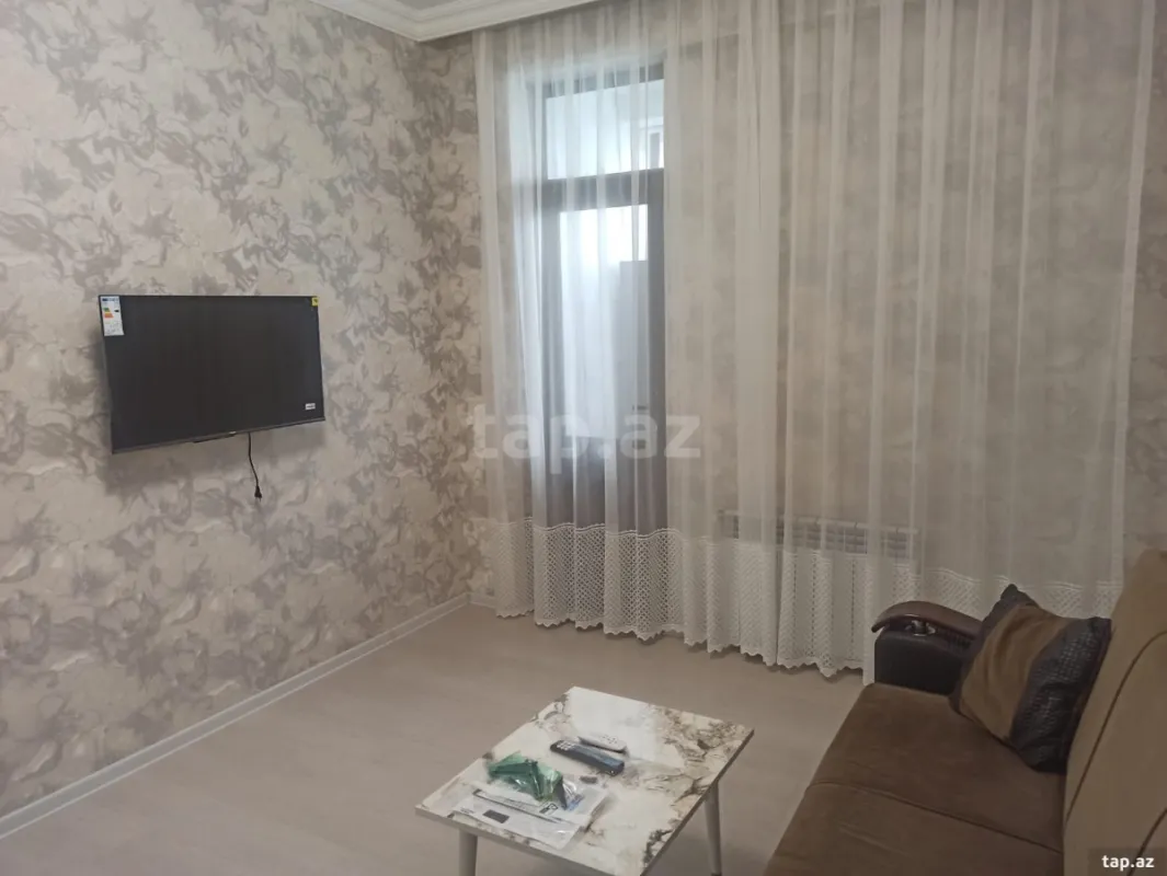 Kirayə verilir 2 otaqlı yeni tikili 37 m²