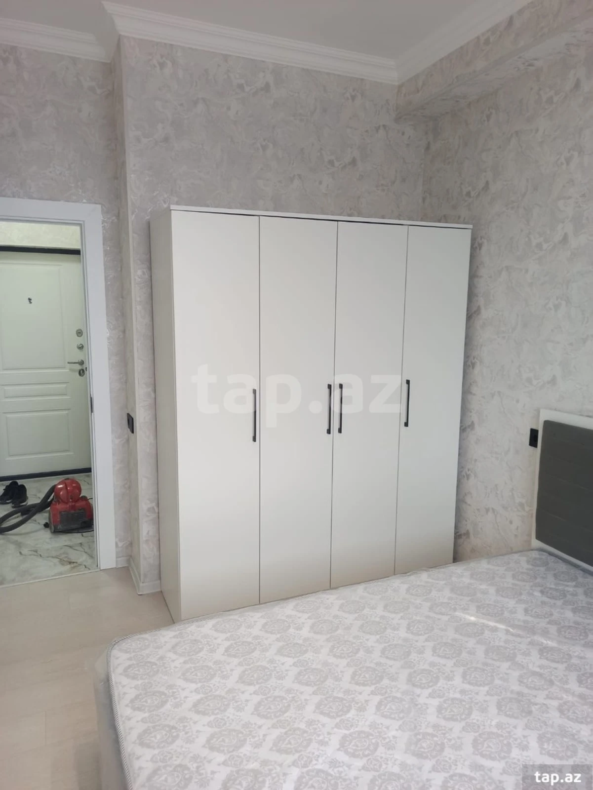 Kirayə verilir 2 otaqlı yeni tikili 37 m²