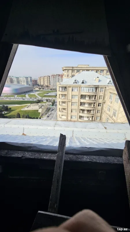 Satılır 3 otaqlı yeni tikili 75 m²