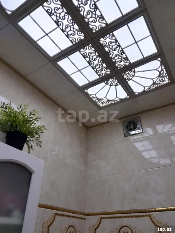 Satılır 3 otaqlı yeni tikili 90 m²