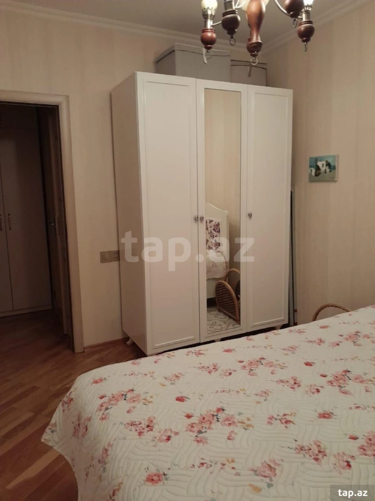 Satılır 3 otaqlı yeni tikili 90 m²