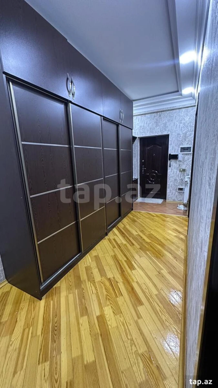 Kirayə verilir 3 otaqlı yeni tikili 73 m²