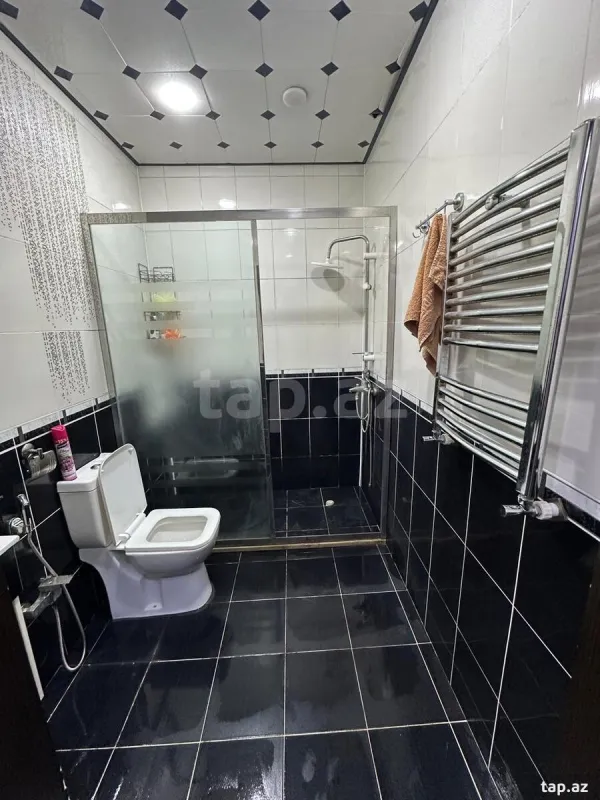 Kirayə verilir 3 otaqlı yeni tikili 73 m²