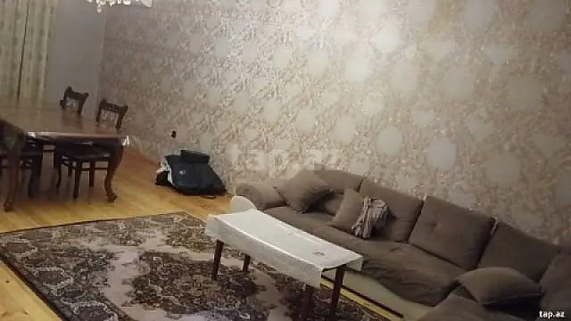 Kirayə verilir 3 otaqlı həyət evi