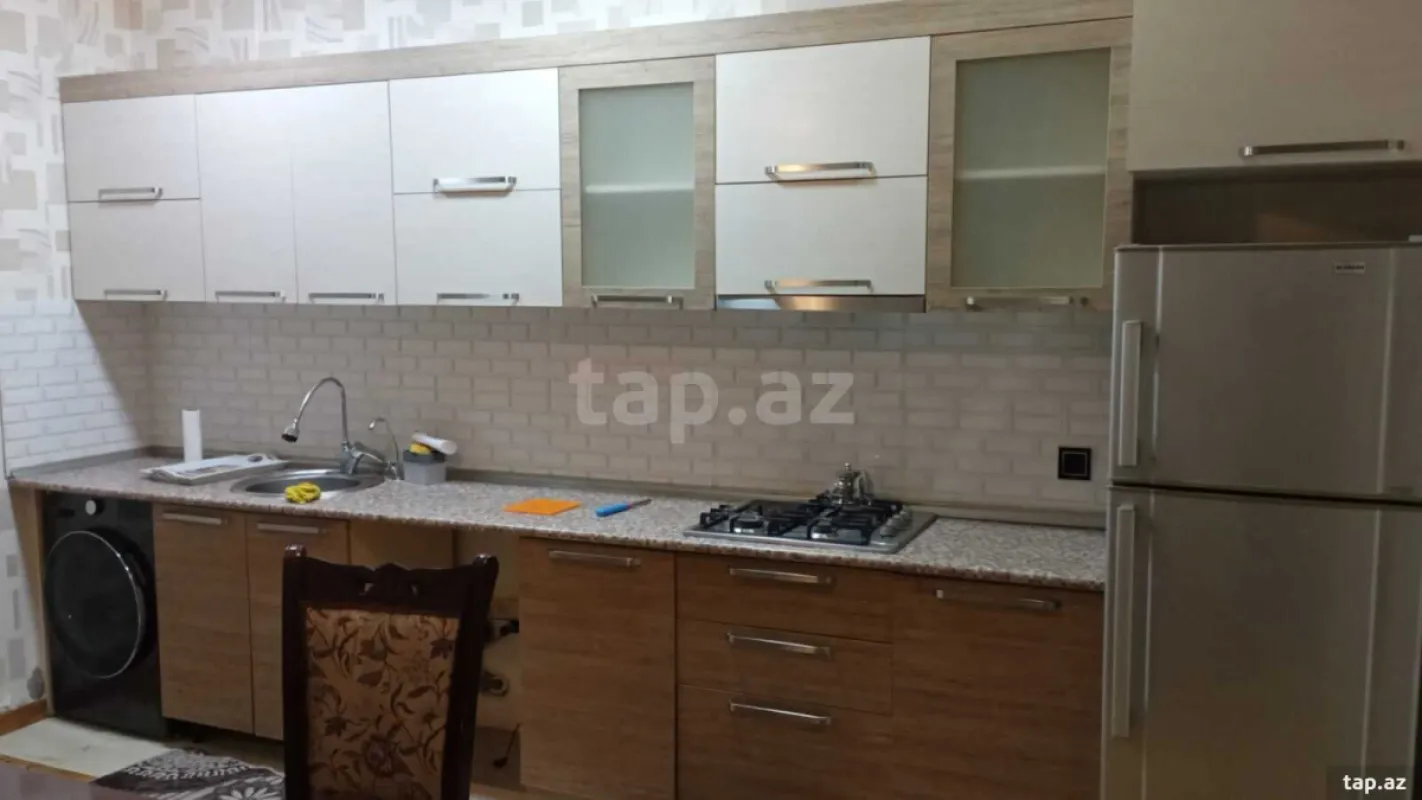 Kirayə verilir 3 otaqlı həyət evi