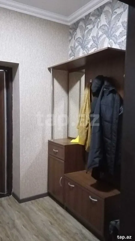 Kirayə verilir 3 otaqlı həyət evi