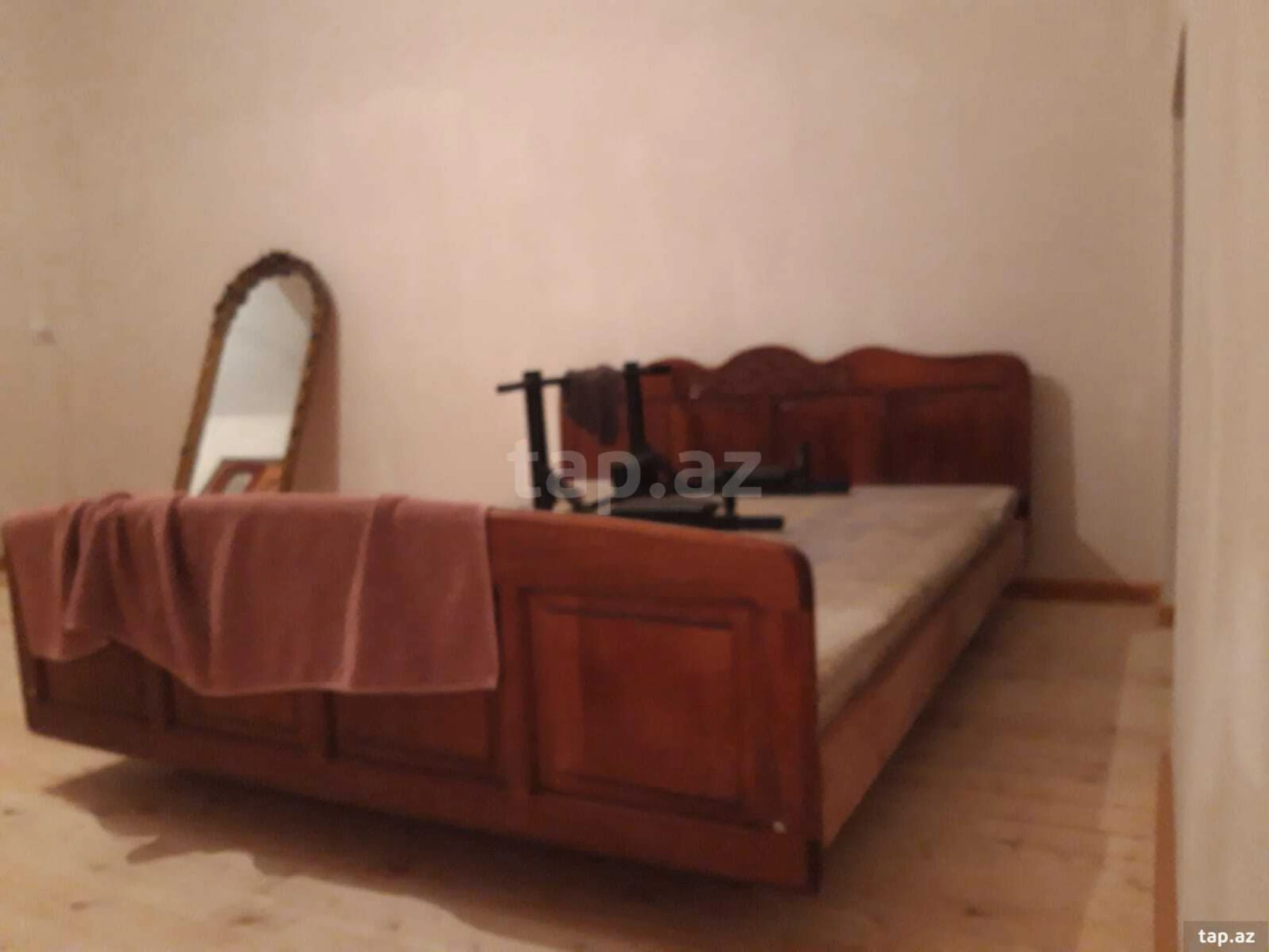 Kirayə verilir 3 otaqlı həyət evi