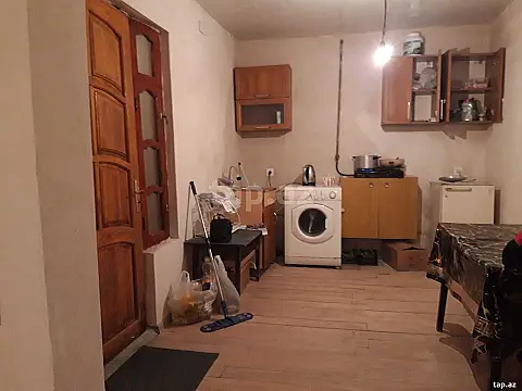 Kirayə verilir 3 otaqlı həyət evi