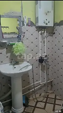 Satılır 1 otaqlı mənzil 40 m²