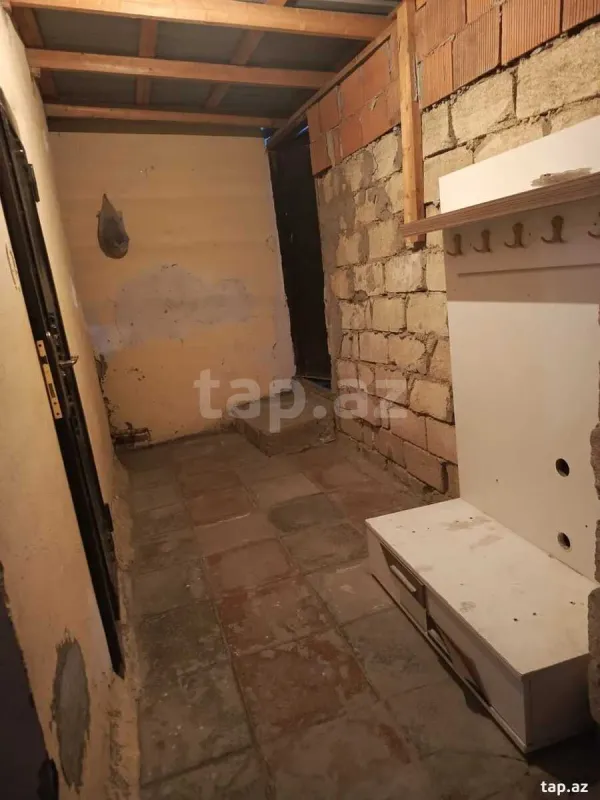Kirayə verilir 1 otaqlı həyət evi