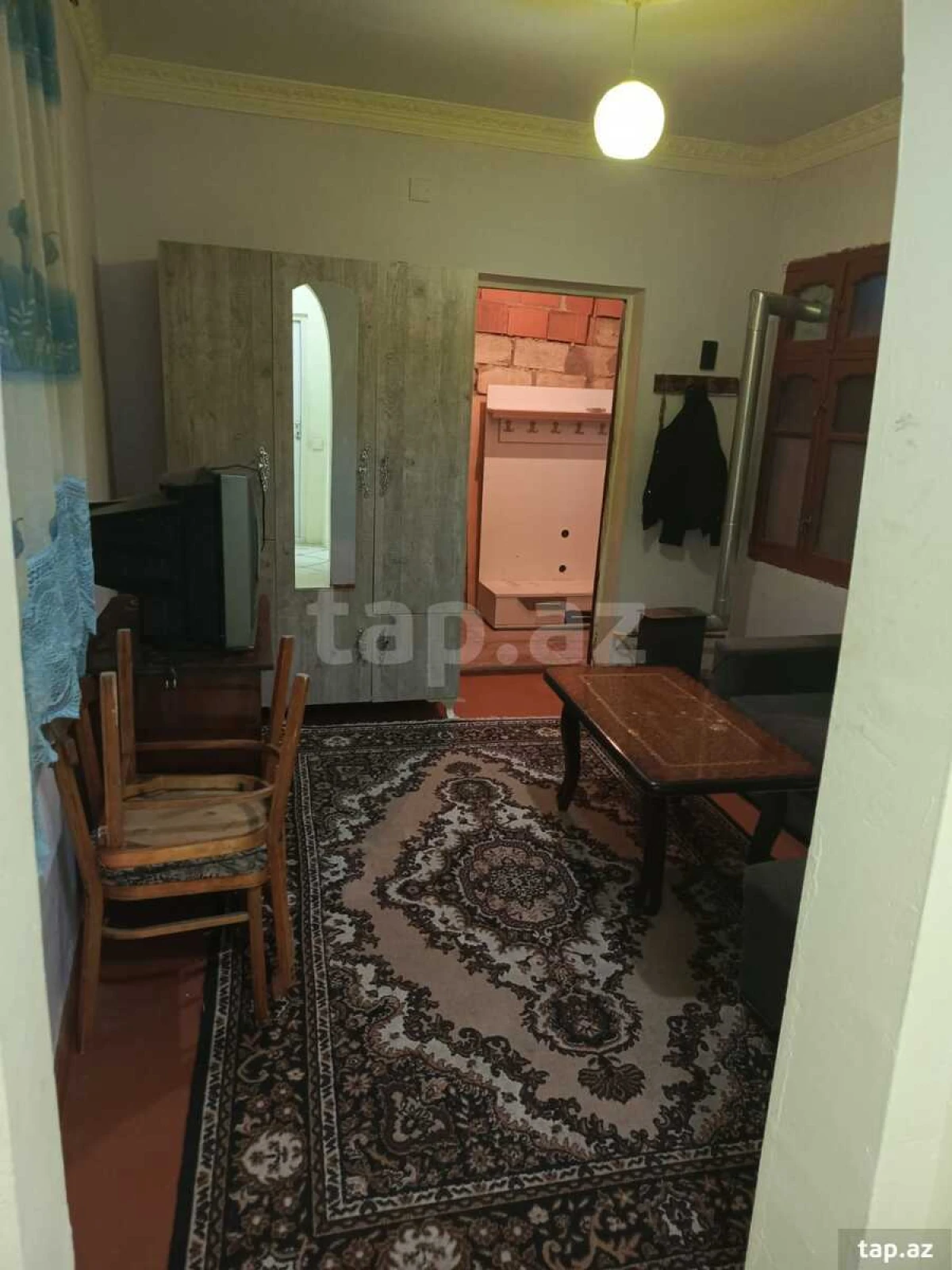 Kirayə verilir 1 otaqlı həyət evi