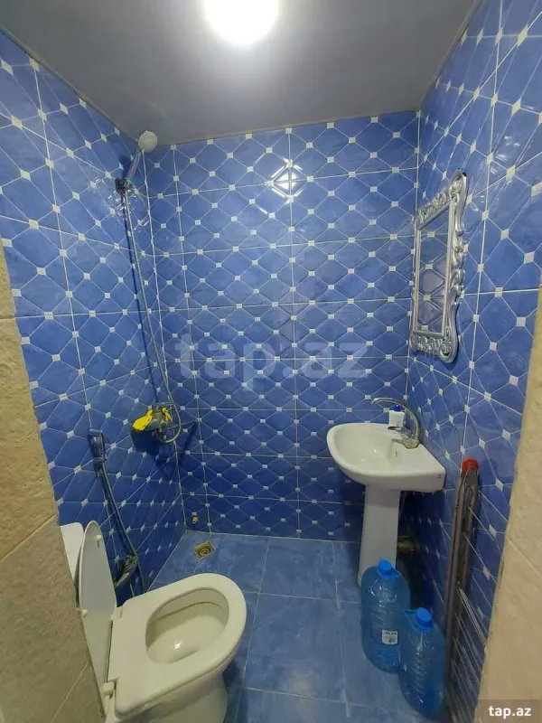 Kirayə verilir 2 otaqlı həyət evi