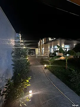 Satılır 4 otaqlı həyət evi