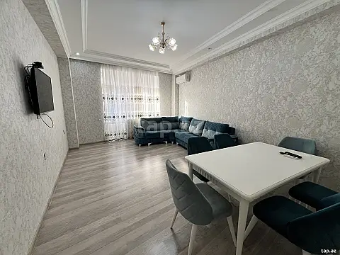 Kirayə verilir 3 otaqlı yeni tikili 120 m²