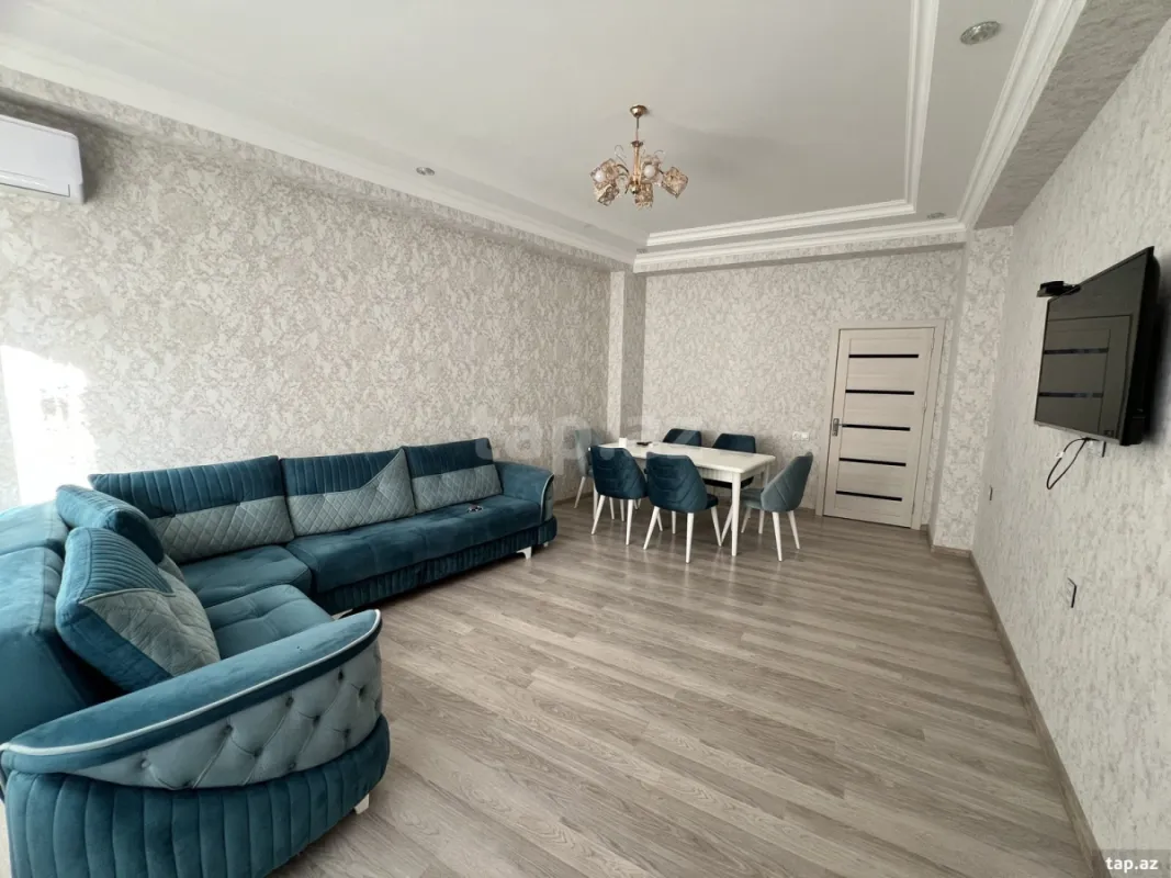 Kirayə verilir 3 otaqlı yeni tikili 120 m²