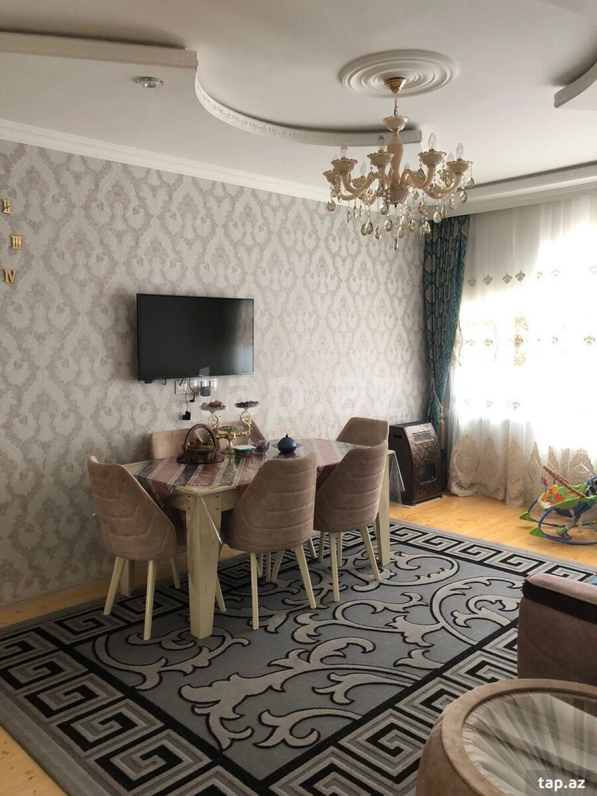 Satılır 5 otaqlı həyət evi