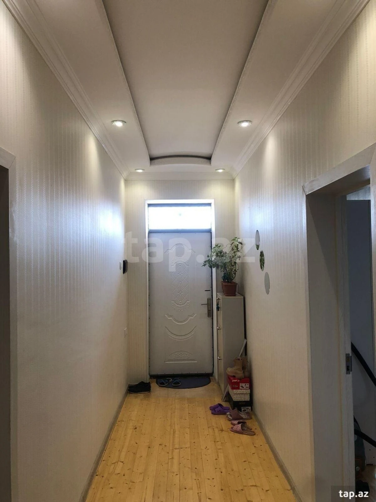 Satılır 5 otaqlı həyət evi