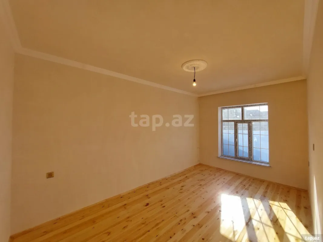 Satılır 3 otaqlı həyət evi