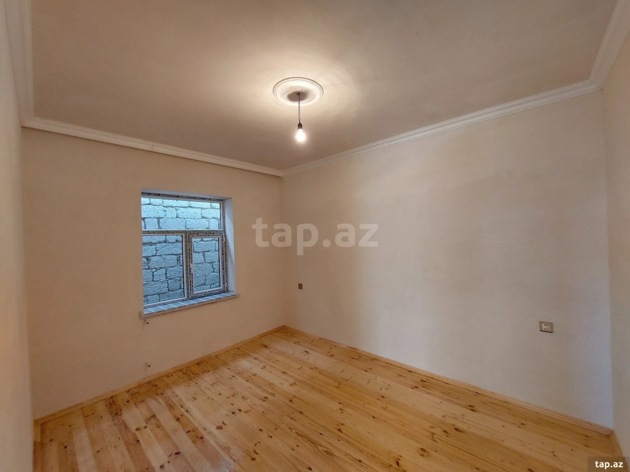 Satılır 3 otaqlı həyət evi