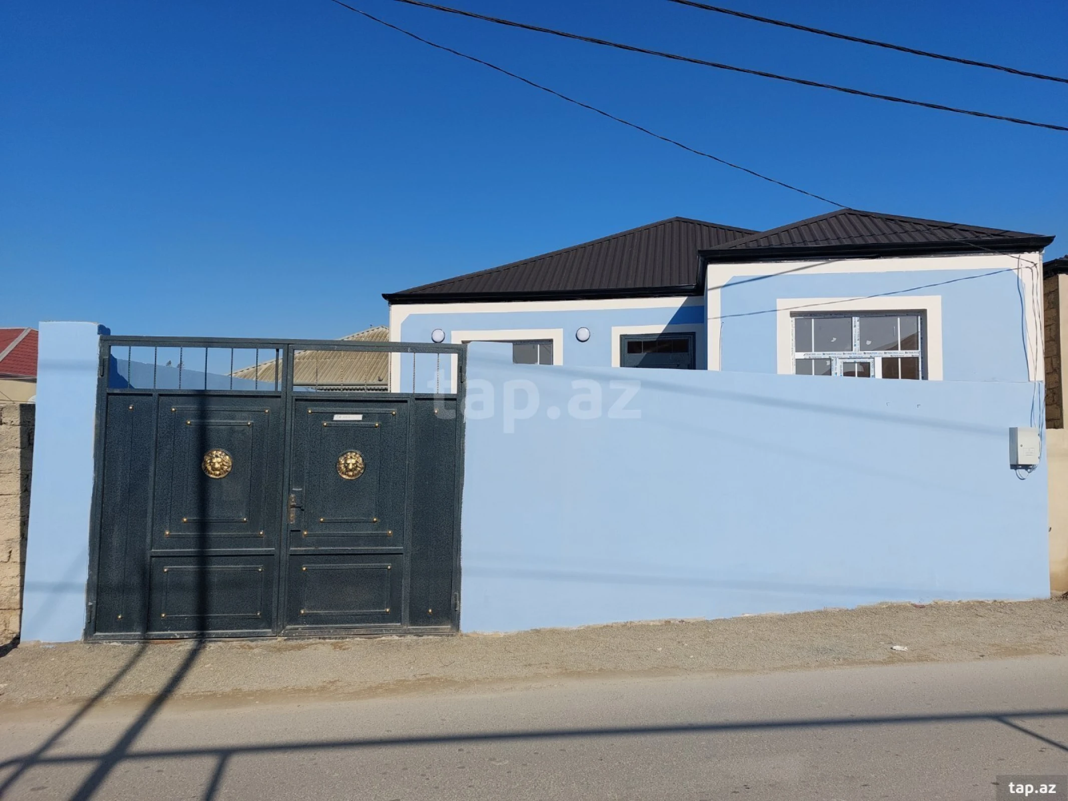 Satılır 3 otaqlı həyət evi